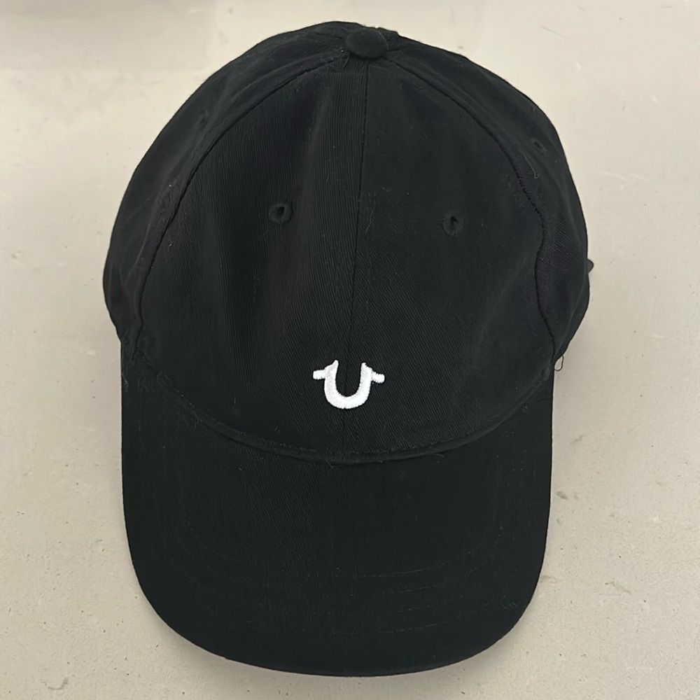 NWT True Religion Logo Hat